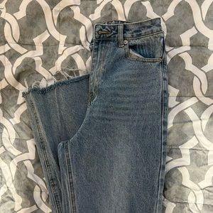 Size S- avg 27 waist, long length
Light blue